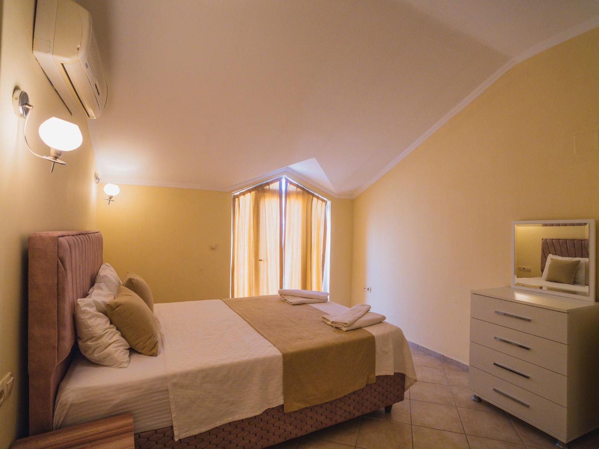 Sunset Beach Villas And Apartments Фетие Екстериор снимка