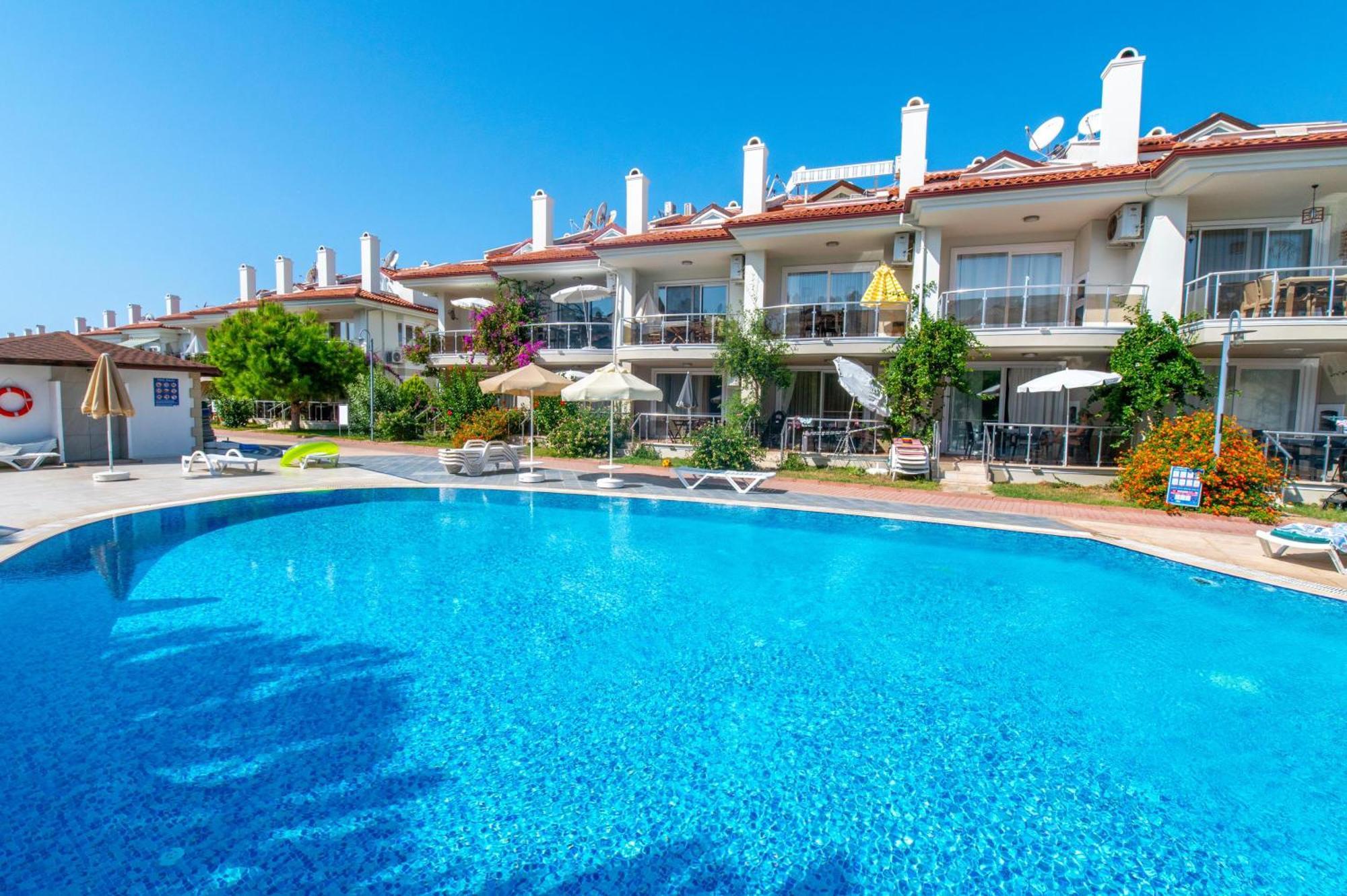 Sunset Beach Villas And Apartments Фетие Екстериор снимка