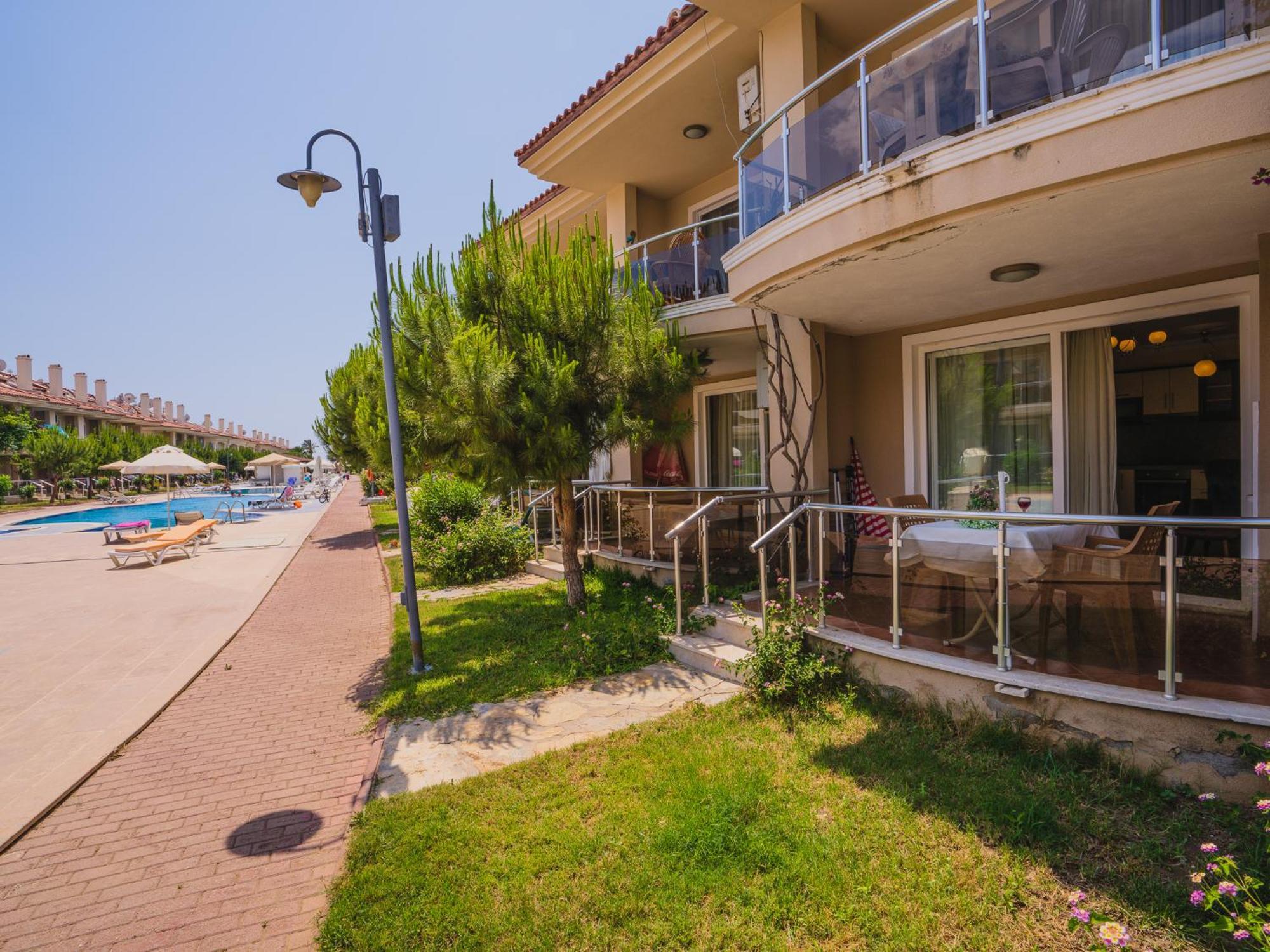 Sunset Beach Villas And Apartments Фетие Екстериор снимка