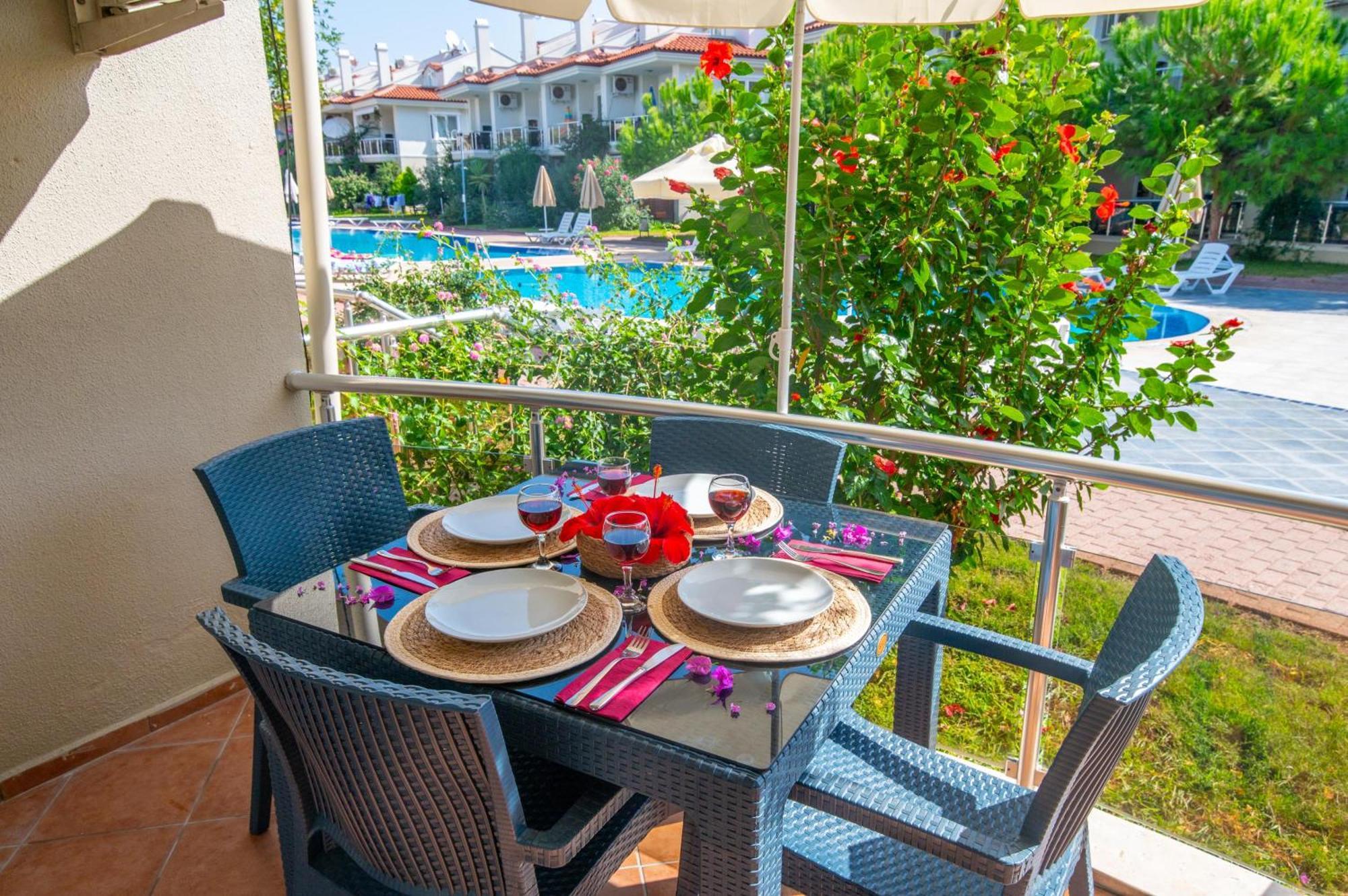 Sunset Beach Villas And Apartments Фетие Екстериор снимка