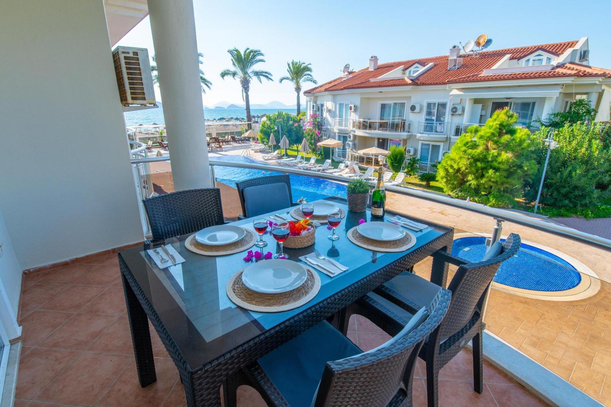 Sunset Beach Villas And Apartments Фетие Екстериор снимка