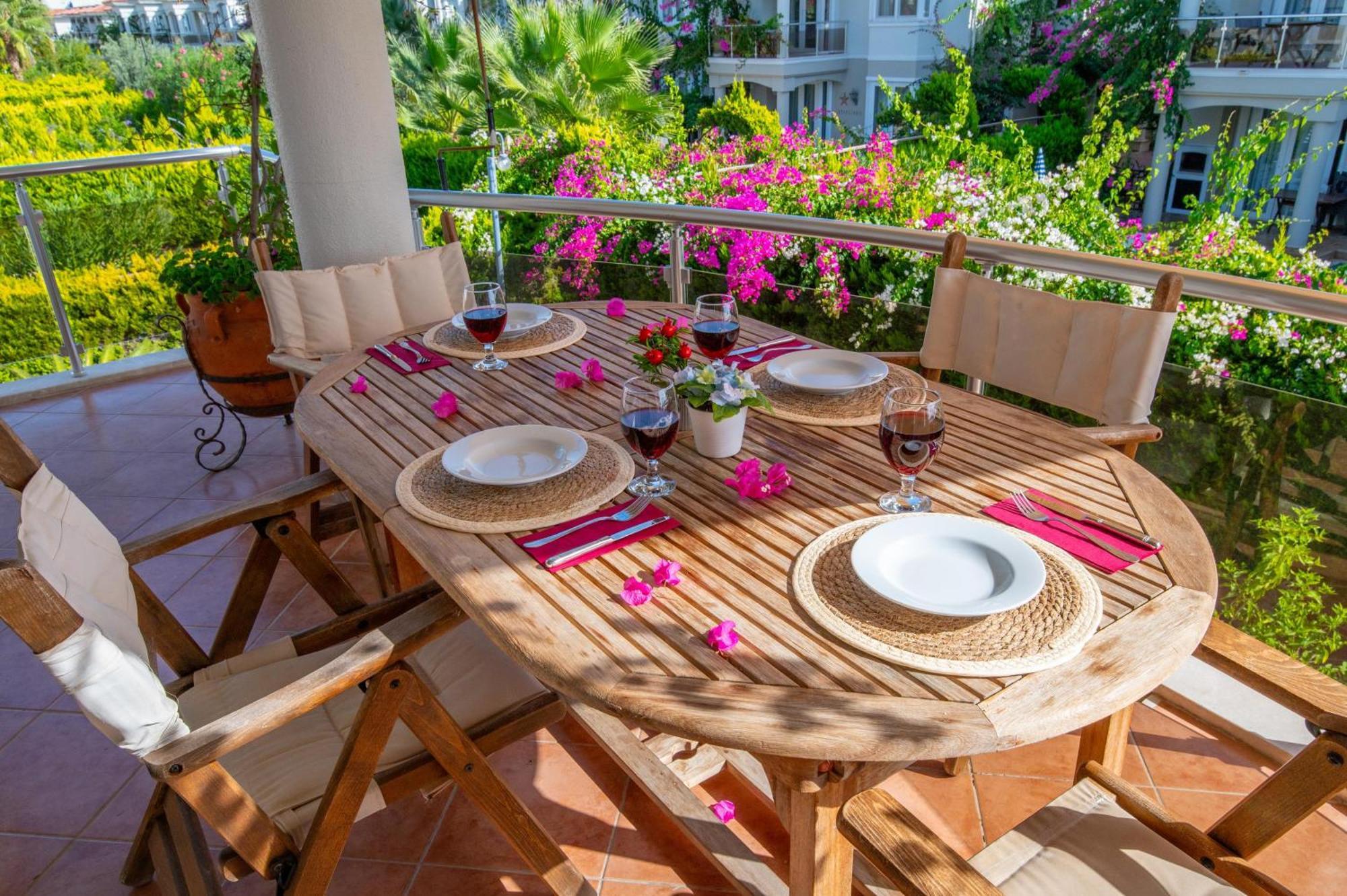 Sunset Beach Villas And Apartments Фетие Екстериор снимка