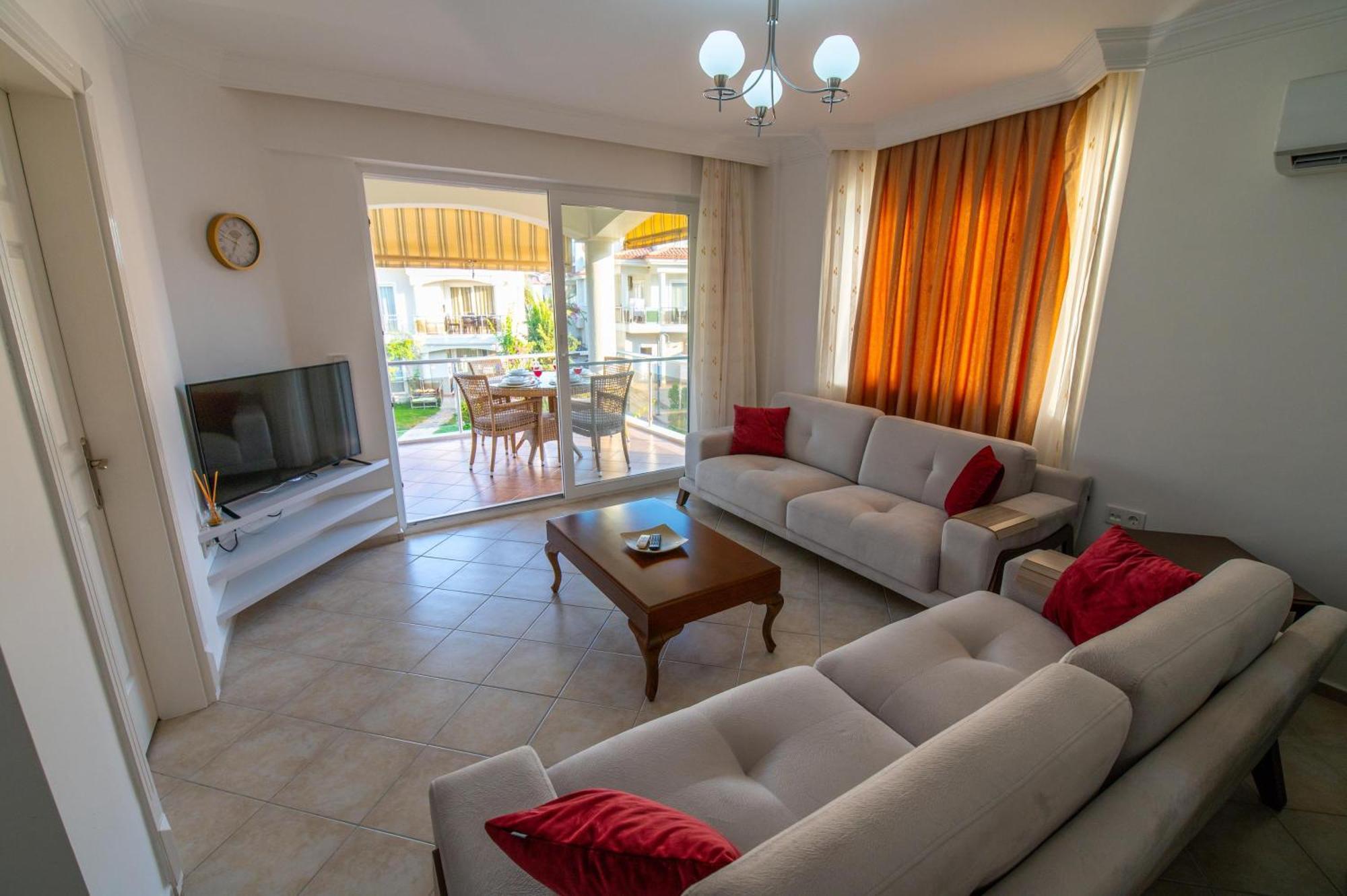 Sunset Beach Villas And Apartments Фетие Екстериор снимка
