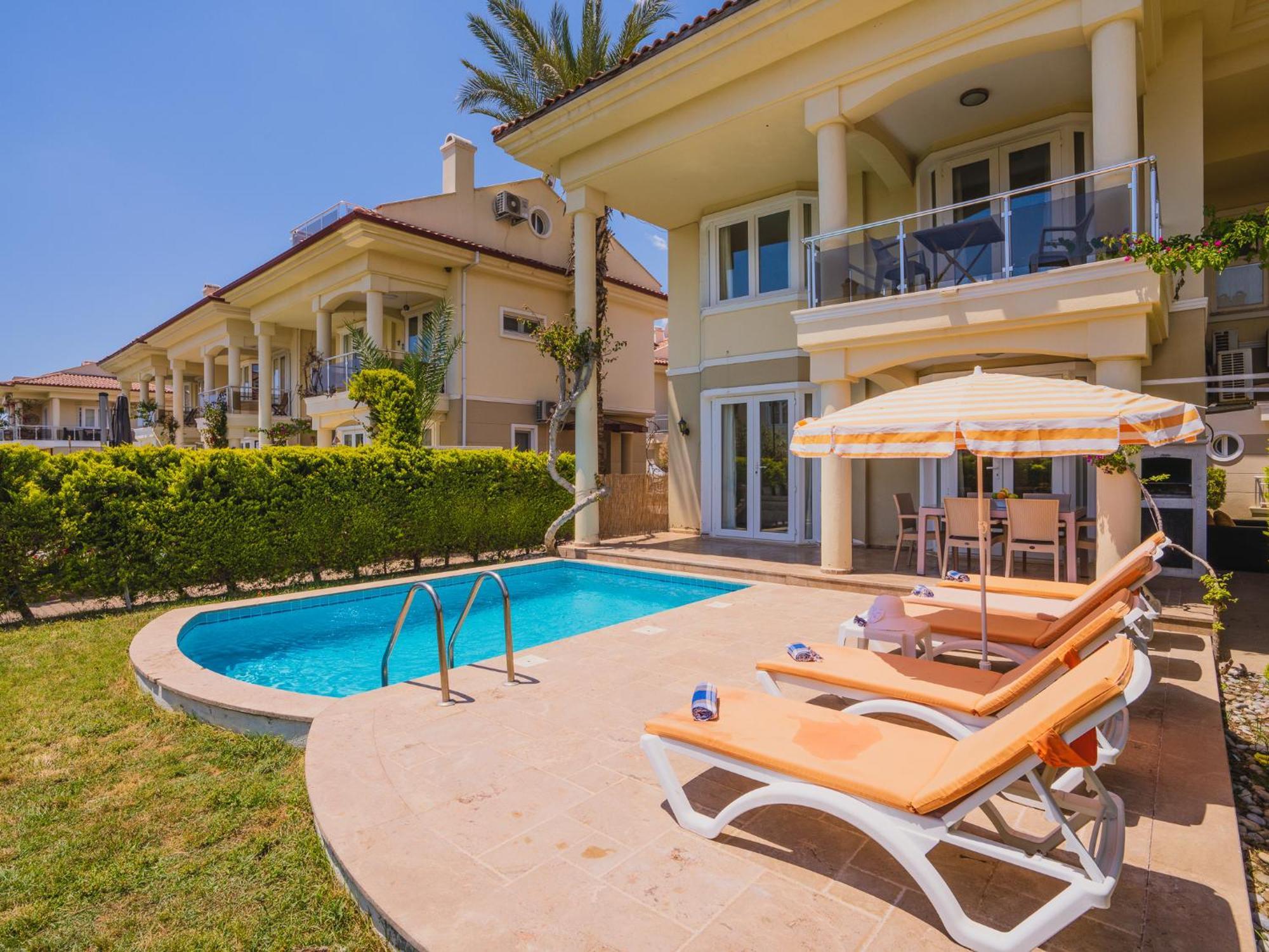 Sunset Beach Villas And Apartments Фетие Екстериор снимка