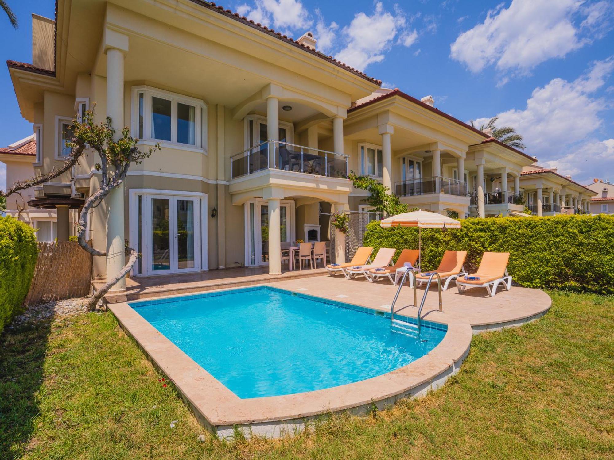 Sunset Beach Villas And Apartments Фетие Екстериор снимка