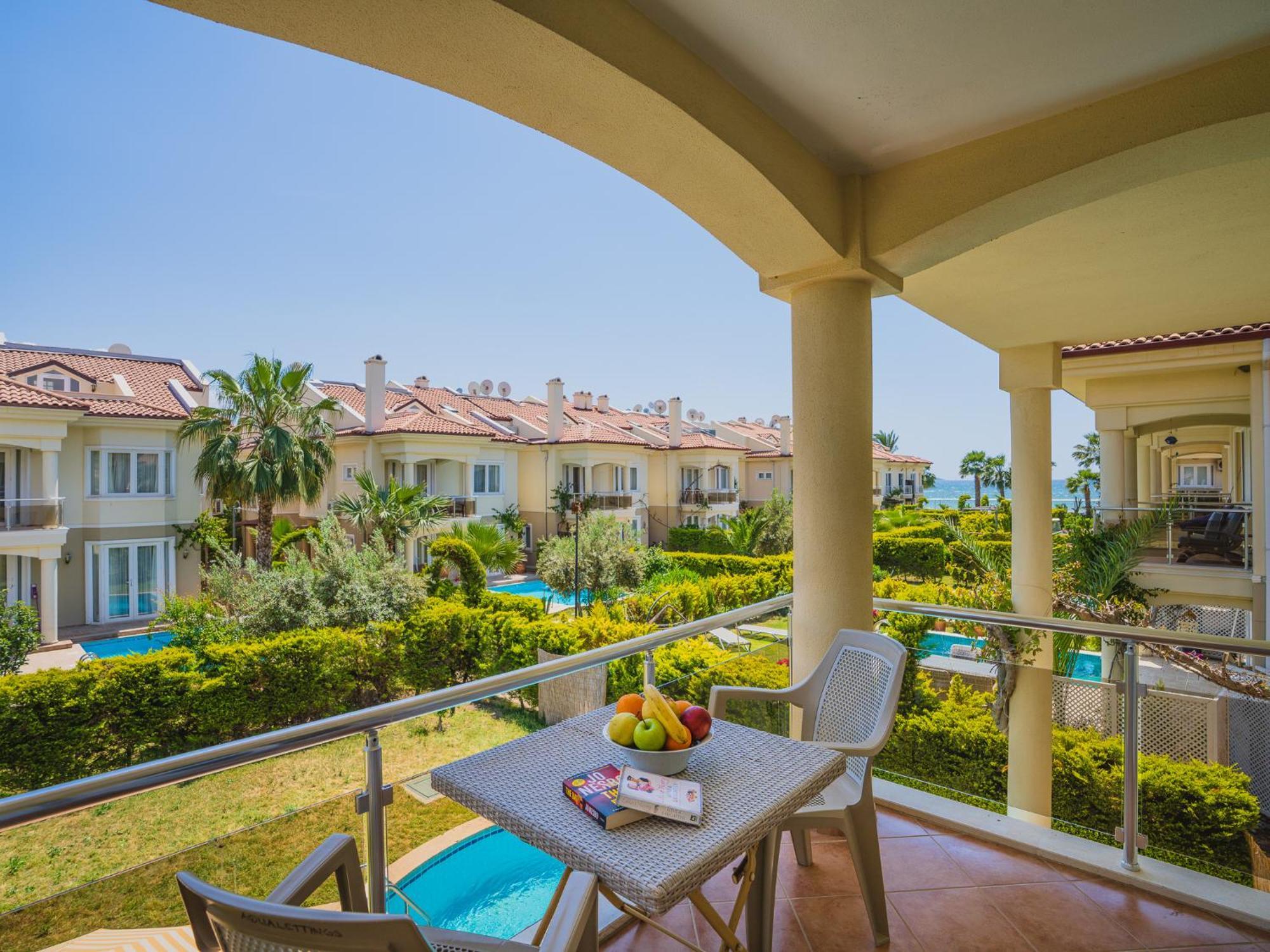 Sunset Beach Villas And Apartments Фетие Екстериор снимка